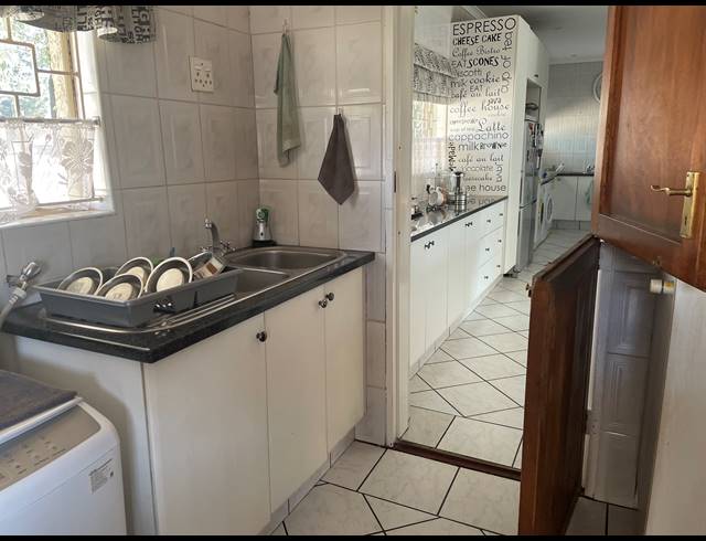 4 BEDROOM HOUSE FOR SALE IN SELCOURT